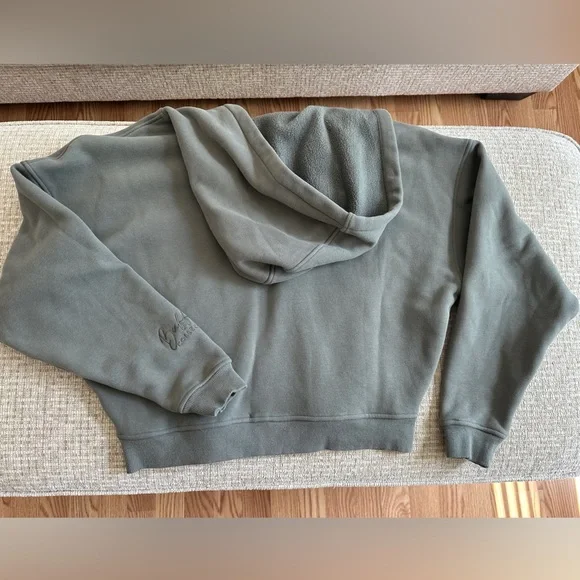 NWOT 🆕 Buffbunny Threads Plush Hoodie Frosted Sage - Picture 7 of 13